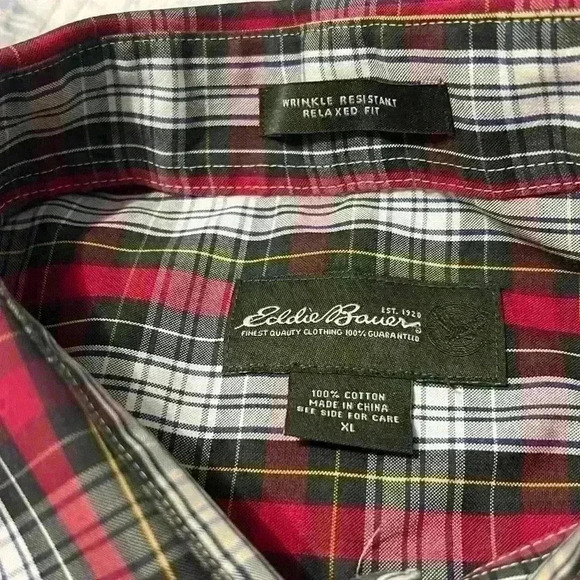 Eddie Bauer Men’s Size XL Long Sleeve Button Down wrinkle resistant relaxed fit - Picture 4 of 6